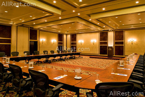 Sheraton Ambassador Hotel 19